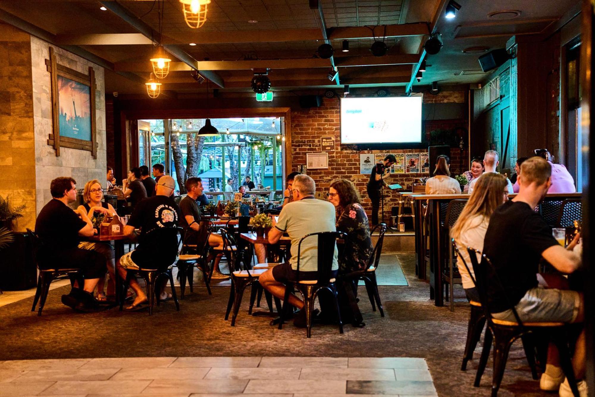 Beer Deluxe Albury Hotel Exterior photo