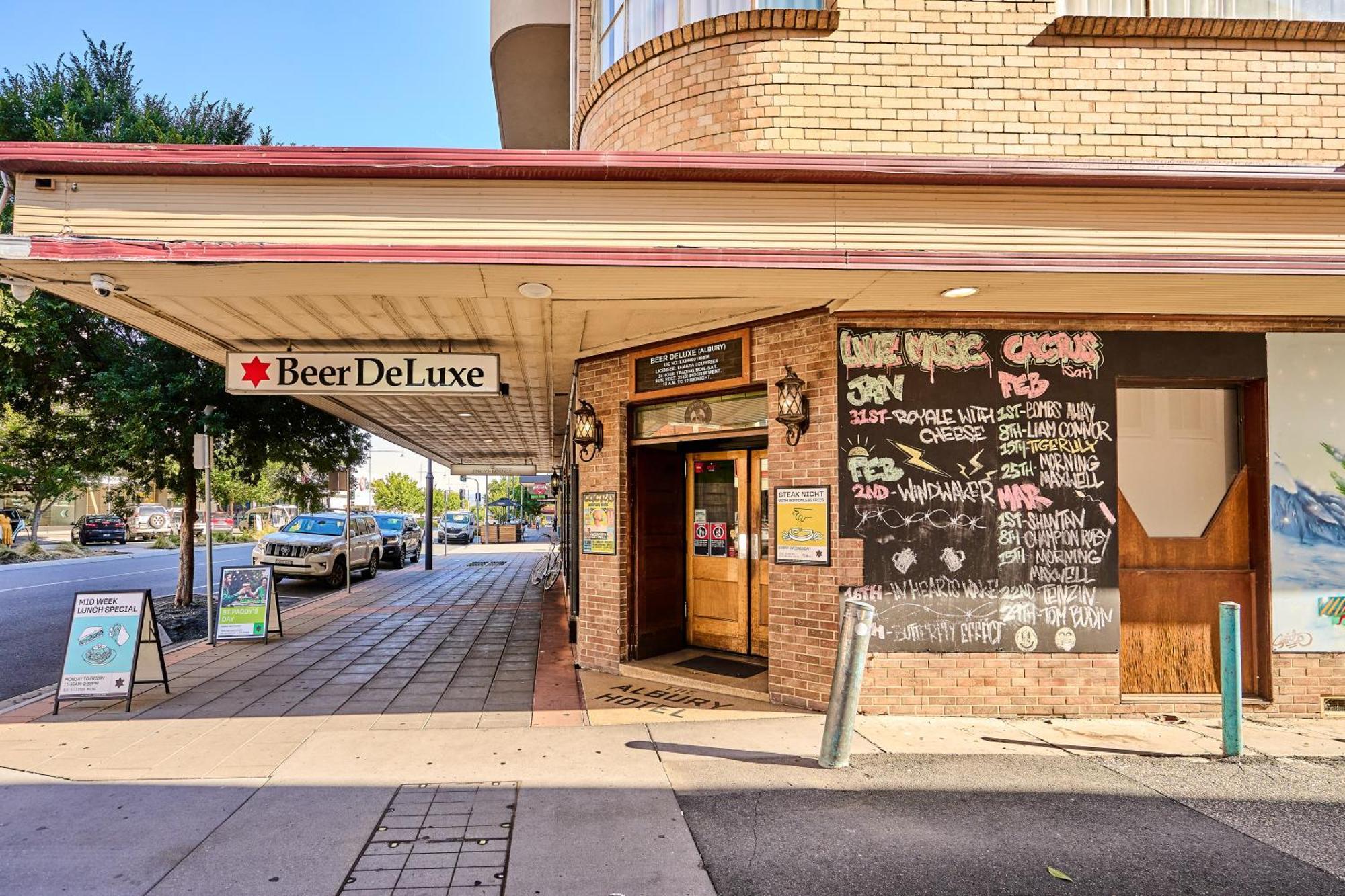 Beer Deluxe Albury Hotel Exterior photo