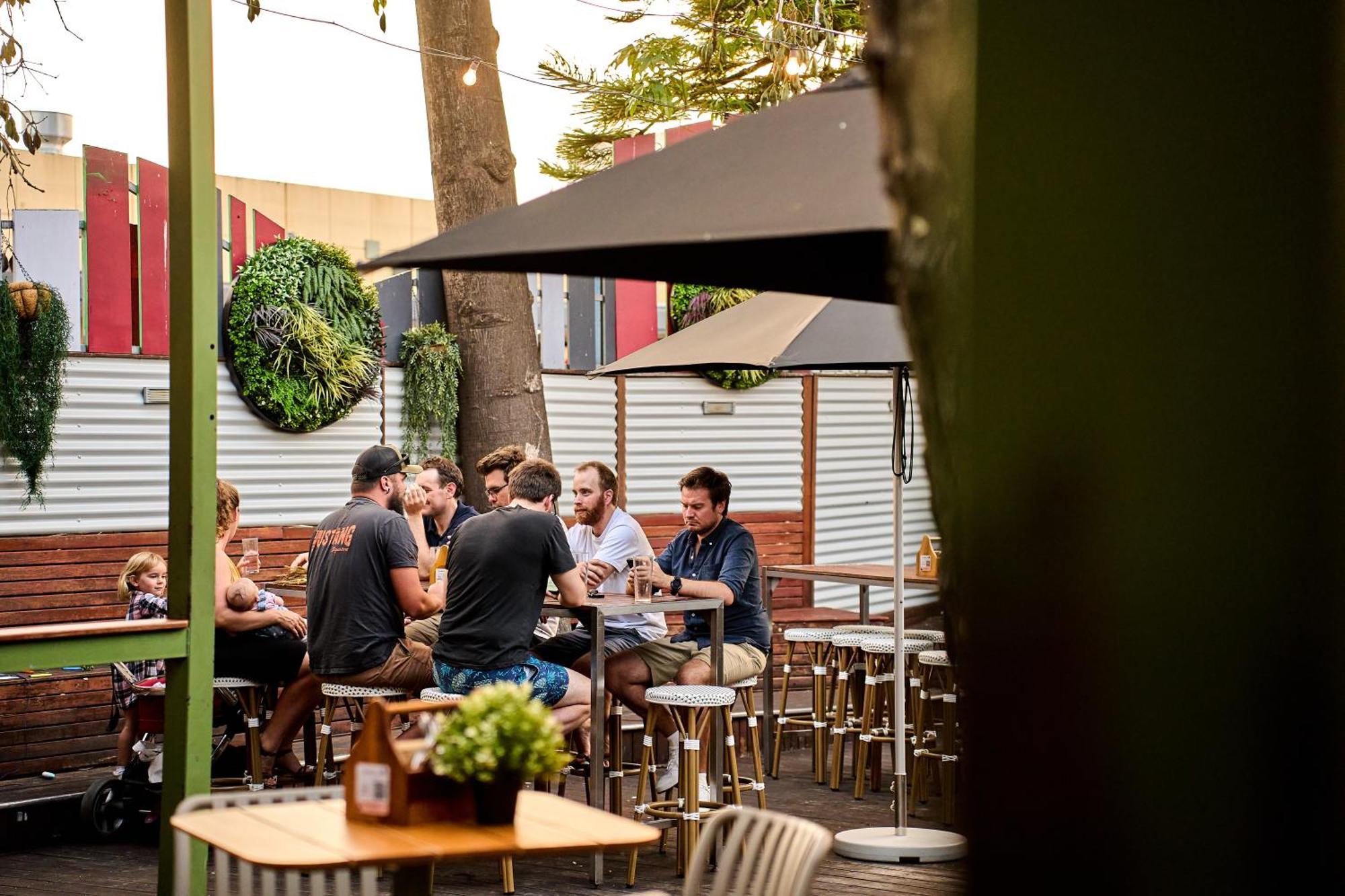 Beer Deluxe Albury Hotel Exterior photo