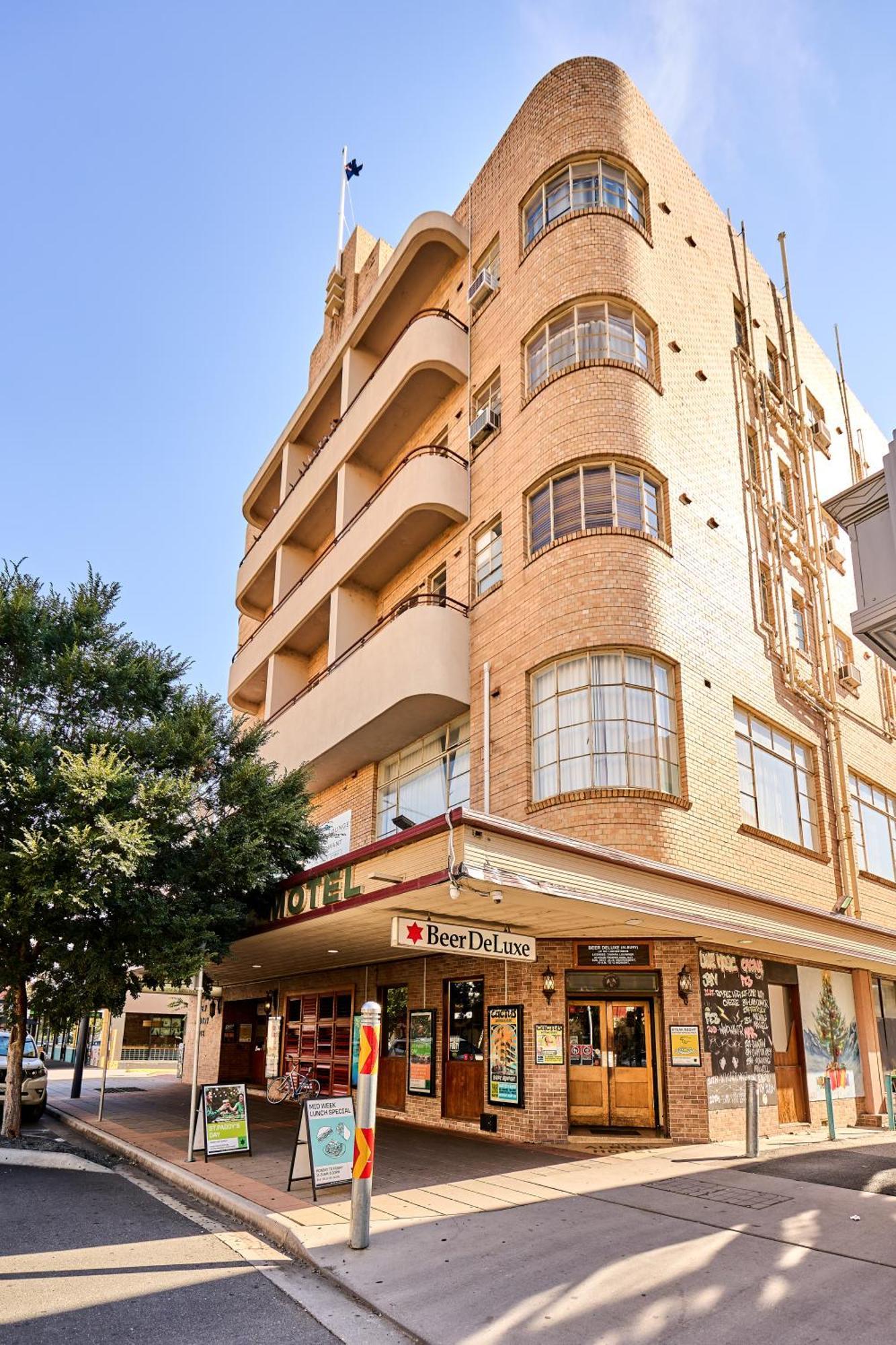 Beer Deluxe Albury Hotel Exterior photo